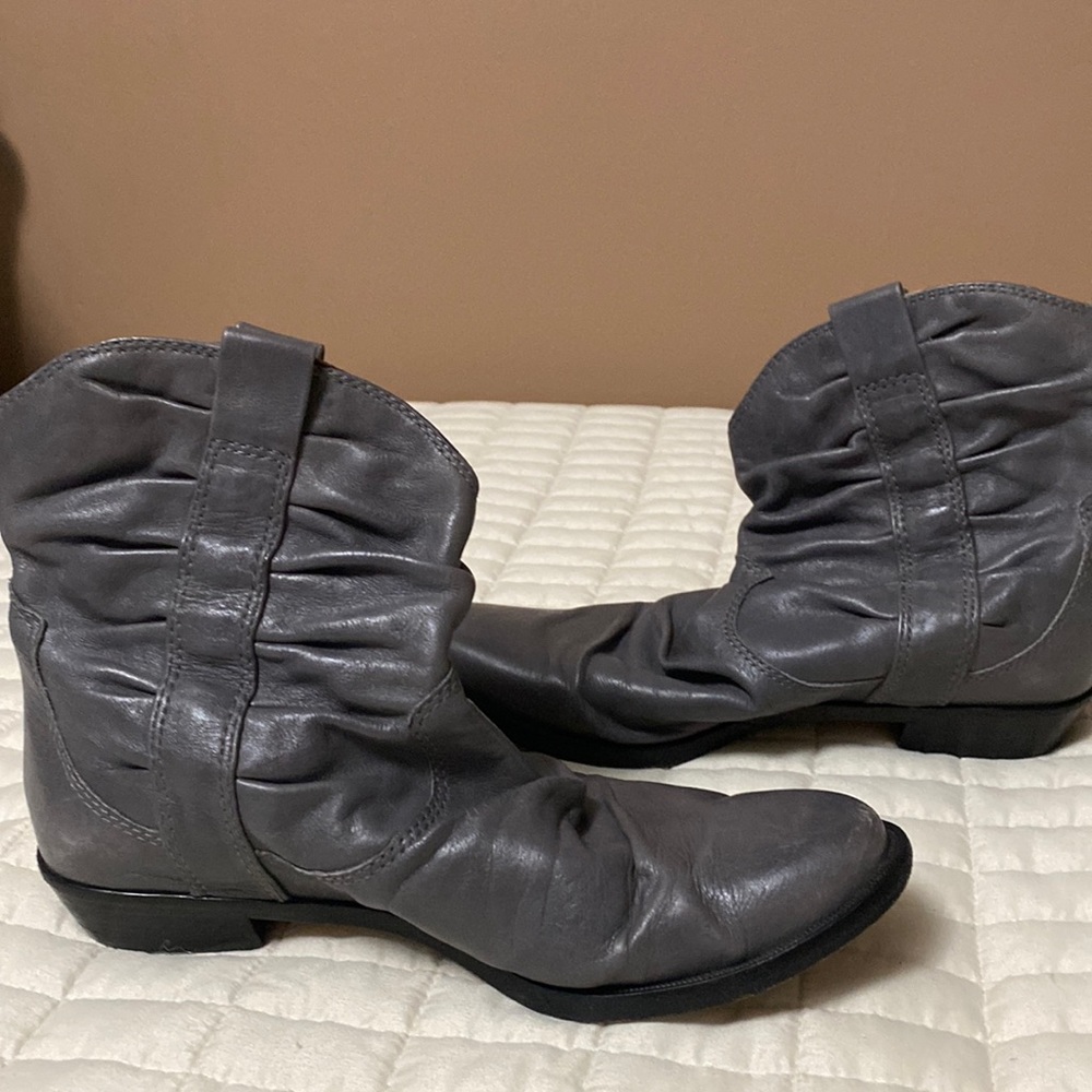 Corso como grey leather western booties